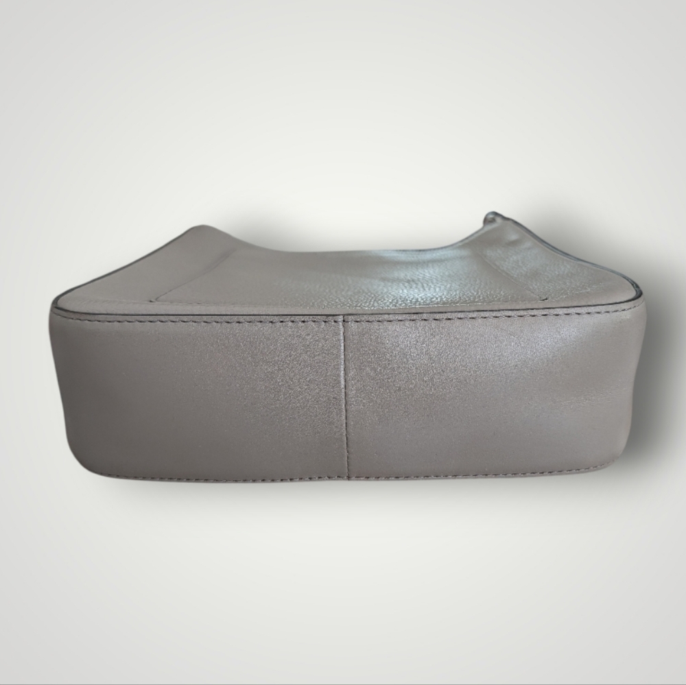 Rebecca Minkoff Jody Leather Feed Bag - Picture 12 of 15